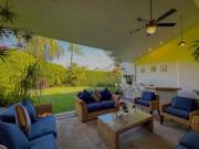 Residencia junto al Club Atlas Colomos, Excelente Ubicación