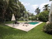 Residencia Moderna en Tabachines: 4 Suites, Oficina y...