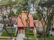 RESIDÊNCIA NO ÁGUA VERDE SUPER BEM LOCALIZADA, CO