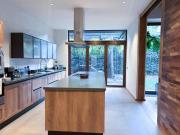 RESIDENCIA NUEVA EN CONDOMINIO PRIVADO