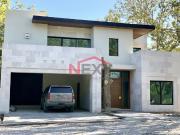 RESIDENCIA NUEVA EN VENTA EN RESIDENCIAL SAN ALBERTO...