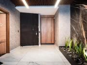 RESIDENCIA SEMI NUEVA DENTRO DE FRACC. CERCA DE LA IBERO