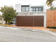 Residencia Seminueva en Venta, La Concepción, Zavaleta,3...