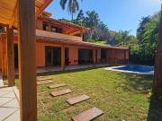 Residência Sofisticada com Piscina no São Fernando Golf Club