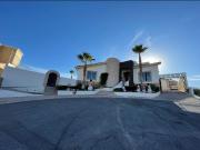 Residencia ÚNICA para Venta en Fraccionamiento Calle...