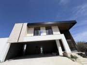 RESIDENCIA VENTA SIERRA ALTA 9 NOVENO SECTOR ZONA SUR...