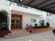 Residencia venta Villas Irapuato con alberca
