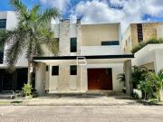 Residencial Aqua Casa en Venta