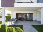 Residencial De Obra Nueva De Apartamentos Bungalow En...