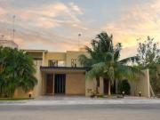 RESIDENCIAL EN VENTA “JARDINES DE LA REJOYADA”