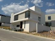 Residencial Lomas del Molino 3 Amplios Espacios y...