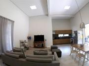 RESIDENCIAL SANTA MÔNICA LINDA CASA 03 SUÍTES ESCRITÓRIO...