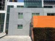 Residencial Tires Casa de 3 niveles 3 recamas en renta