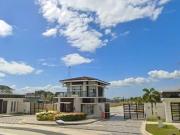 Residential Lot for Sale with 654 sqm in Alabang West...