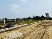 Residential Plot in Sushant Golf City for resale...