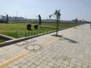 Residential Plot in Sushant Golf City for resale...