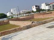 Residential Plot in Sushant Golf City for resale...