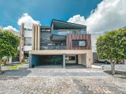 RESINDECIA EN VENTA UBICADA LOMAS DE ANGELÓPOLIS, A UNOS...