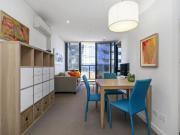 Resort Style Living in the Heart of South Yarra – Light...