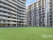 RESORT STYLE LIVING NEAR MONASH UNIVERSITY UNFURNISHED
