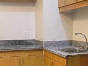 RESORT STYLE LIVING: Studio @ Tivoli Garden Residences,...