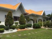 Rest House With Beautiful Garden and Spacious Lot in...