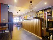 Restaurante com negócio na Santa Eulália. 105m²...