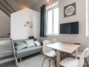 Restful apartment, refurbished, in an old building