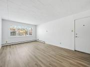 Retallack Apartments Regina, Saskatchewan 1 Bedroom for...