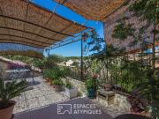 Retour aux sources, maison de village avec terrasse et...