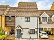 Retreat Way, Chigwell, 3 Bedroom Link