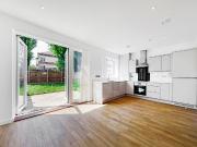 Reynard Way, Brentford TW8, Brentford, 4 bed terraced...
