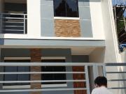 RFO, BREMEN North Fairview Townhouse For Sale Near Mrt 7...