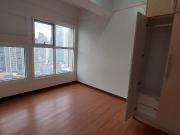 RFO Condod in Makati Rent to own near Amorsolo RCBC Plaza