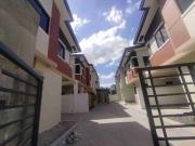 RFO Single Attached 3 Bedroom 1 Car Garage Townhouse...
