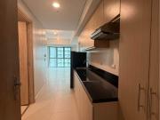 RFO Studio Unit with Parking FOR LEASE / RENT at...