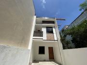 RFO Townhouse in Ideal Subdivision, Fairview Quezon City...