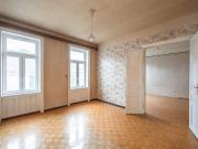 RG71+ Altbaujuwel zum Sanieren – 2,5 Zimmer Wohnung mit...