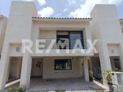 RHV CASA VENTA JURIQUILLA SANTA FE