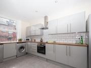 Richmond Avenue, Headingley, 6 Bedroom Property