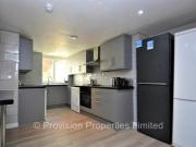 Richmond Avenue, Hyde Park, 7 Bedroom Terraced