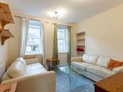 Richmond Place, Edinburgh EH8, 2 bed flat to rent,...