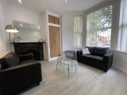 Richmond Road, Cardiff CF24, 2 bed flat to rent, £1,400...