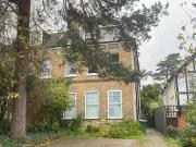 Richmond Road, New Barnet, 2 Bedroom Apartment