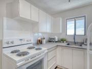 Richmond Towers 1 Bedroom Apartment for Rent at 71...