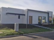 Ricordi Negocios Inmobiliarios, Casa en Santa Elena,...