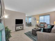 Ridgewood Club Apartments Oak