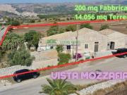 Rif.2575 Immobile indipendente + terreno agricolo a...