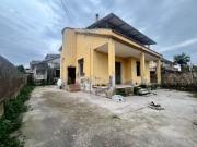 RIF.409 FRONTE VILLAGGIO COPPOLA COMPLESSO IMMOBILIARE...
