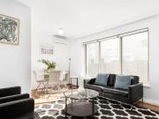 Right & Stylish St Kilda Apartment – Ground Floor Living